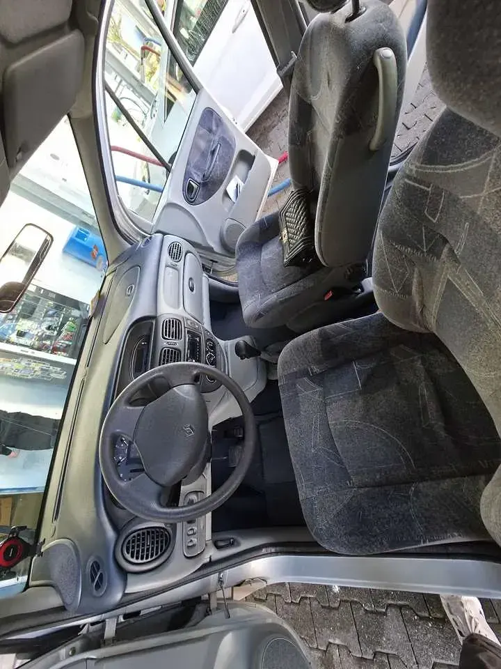 Gebraucht Renault Scénic 107 PS (78 kW) 1999 Grau Van / Kleinbus