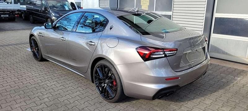 Gebraucht Maserati Ghibli 430 PS (316 kW) 2021 Grau Limousine