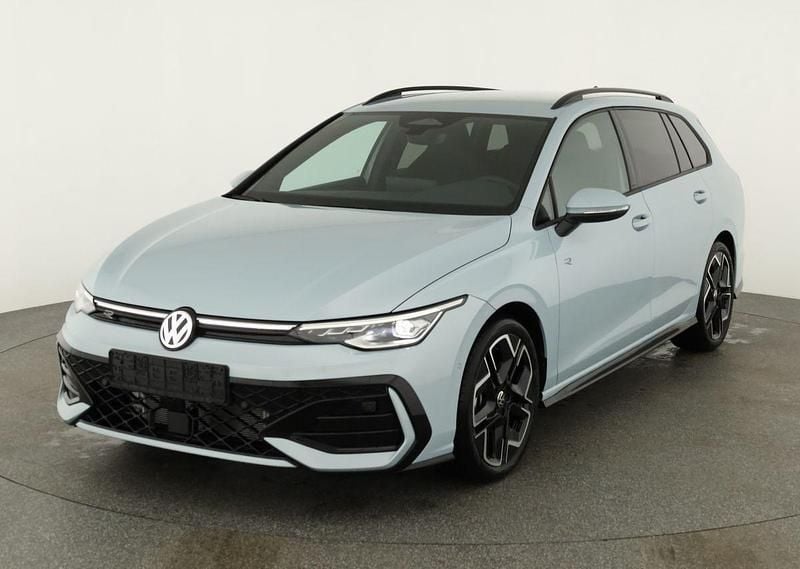 Gebraucht VW Golf VIII R-line 150 PS (110 kW) 2026 Kombi