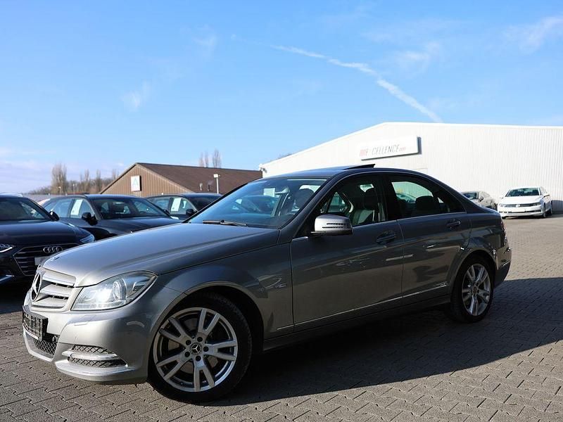 Gebraucht Mercedes C350 Avantgarde 306 PS (225 kW) 2011 Grau Limousine