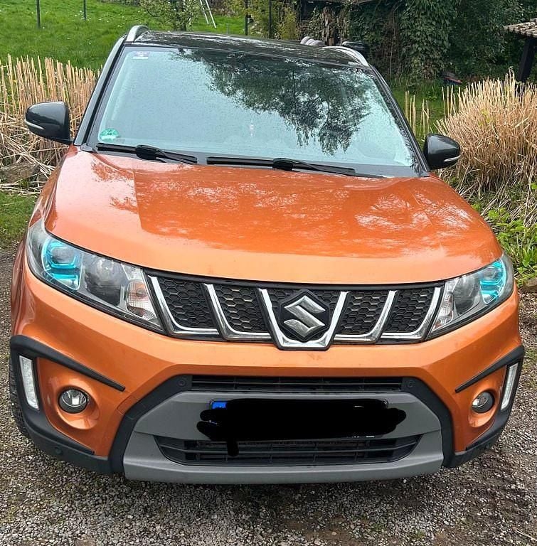 Usado Suzuki Vitara 120 HP (88 kW) 2018 Laranja SUV