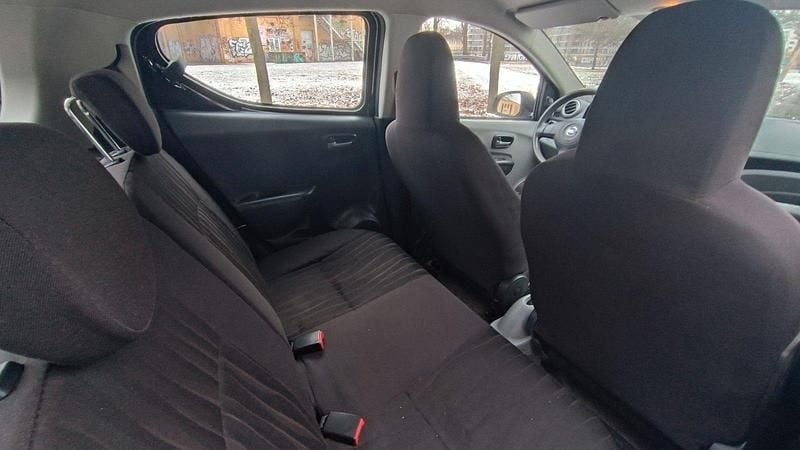 Gebraucht Nissan Pixo 68 PS (50 kW) 2010 Kleinwagen