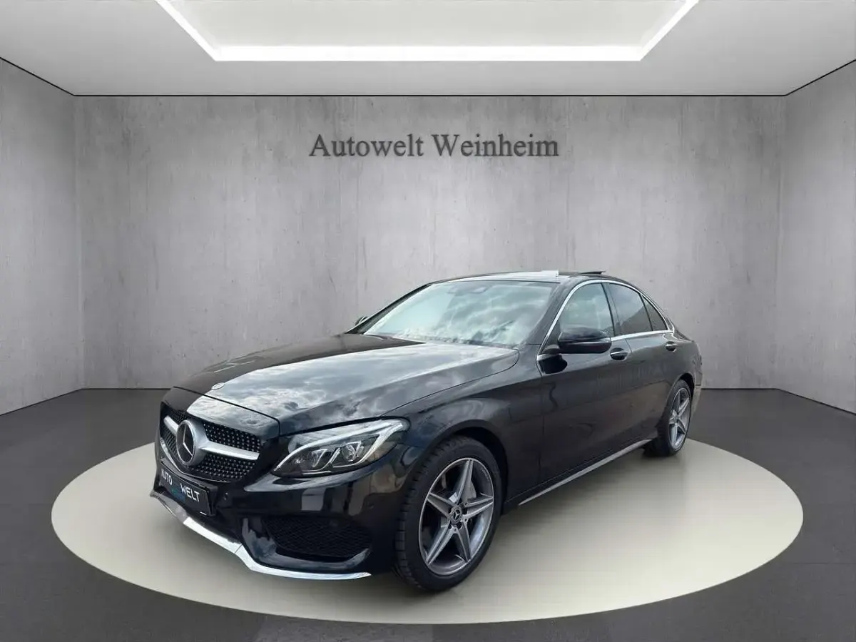 Gebraucht Mercedes C400 AMG line 333 PS (244 kW) 2017 Obsidianschwarz Limousine