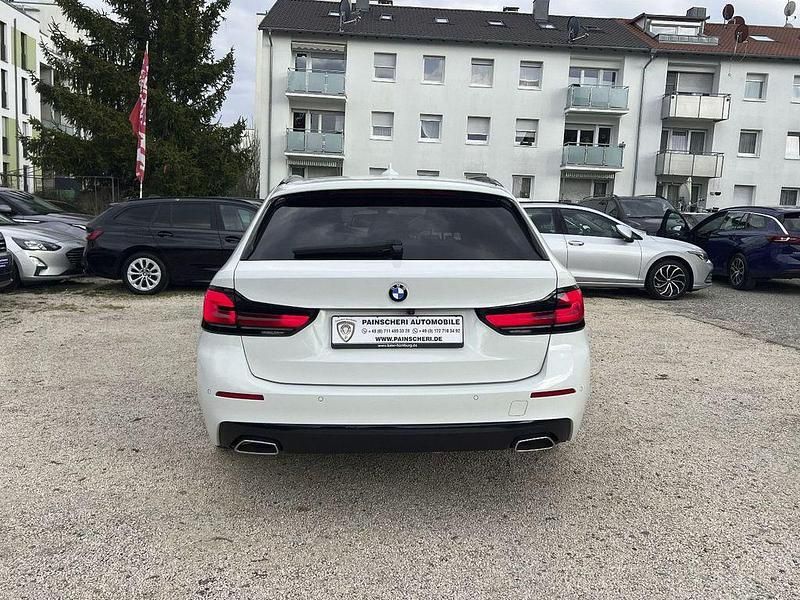 Gebraucht BMW 520 Shadowline 190 PS (139 kW) 2022 Alpinweiss iii Kombi