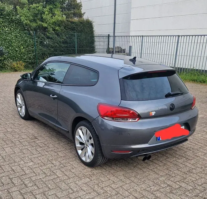 Usata VW Scirocco 160 CV (117 kW) 2012 Grigio Coupé