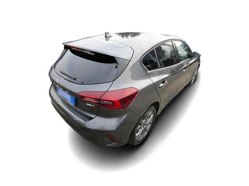 Gebraucht Ford Focus Titanium 125 PS (91 kW) 2023 Grau Limousine