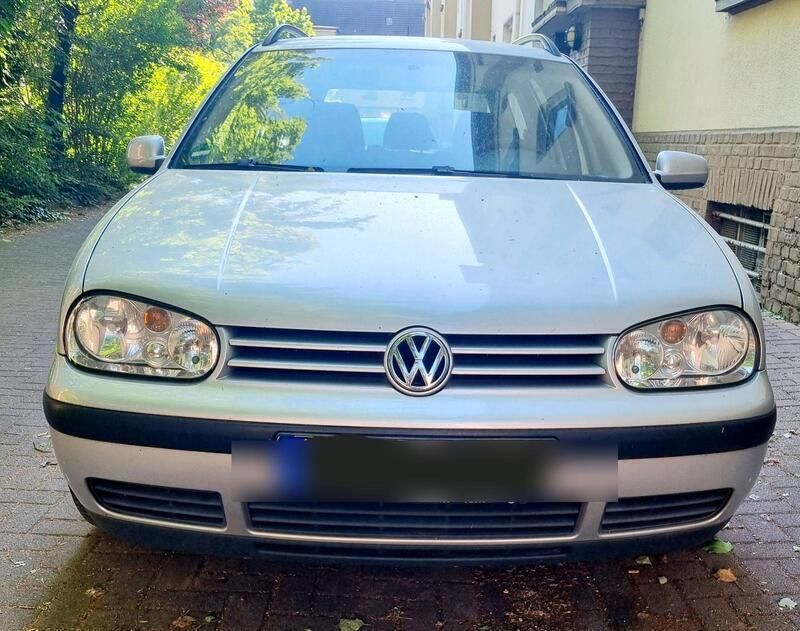 Silber Gebraucht 2006 VW Golf V Edition Kombi | 1.200 € (Superpreis) - Bild 1/4