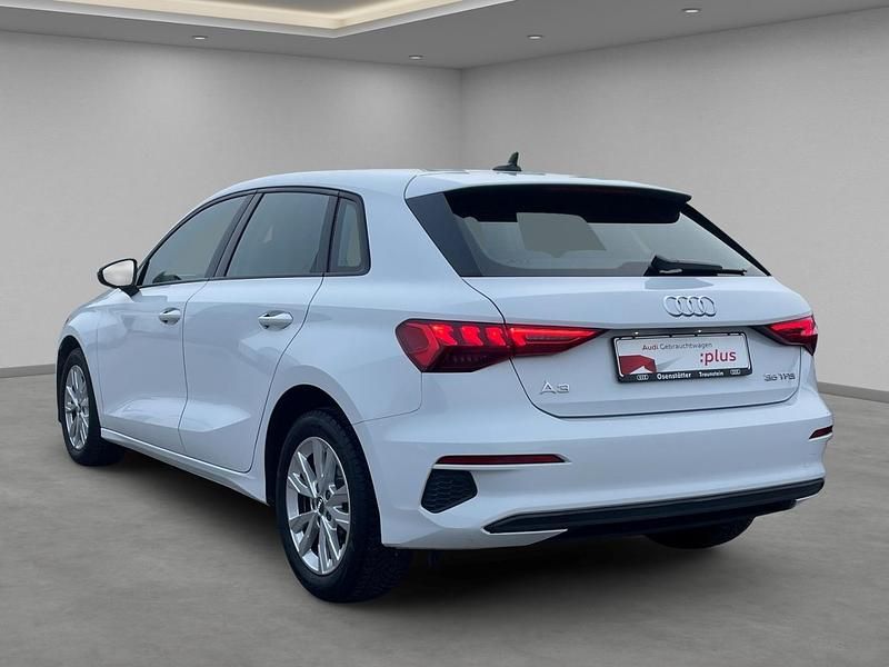Gebraucht Audi A3 Sport 150 PS (110 kW) 2022 Weiss Limousine