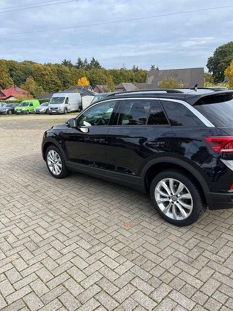 Neu VW T-Roc Life 150 PS (110 kW) 2025 Schwarz SUV