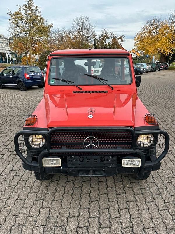 Gebraucht Mercedes G230 90 PS (66 kW) 1982 Rot SUV