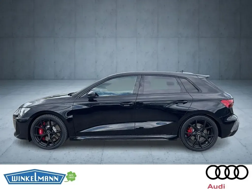 Neu Audi RS3 Sport 400 PS (294 kW) 2026 Schwarz Limousine