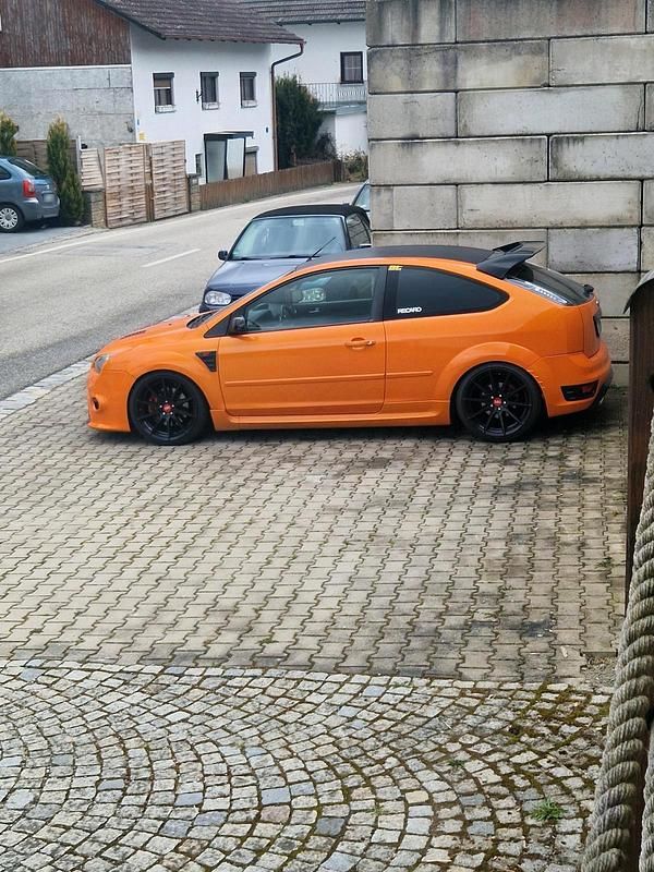 Gebraucht Ford Focus ST 226 PS (166 kW) 2007 Orange Kleinwagen