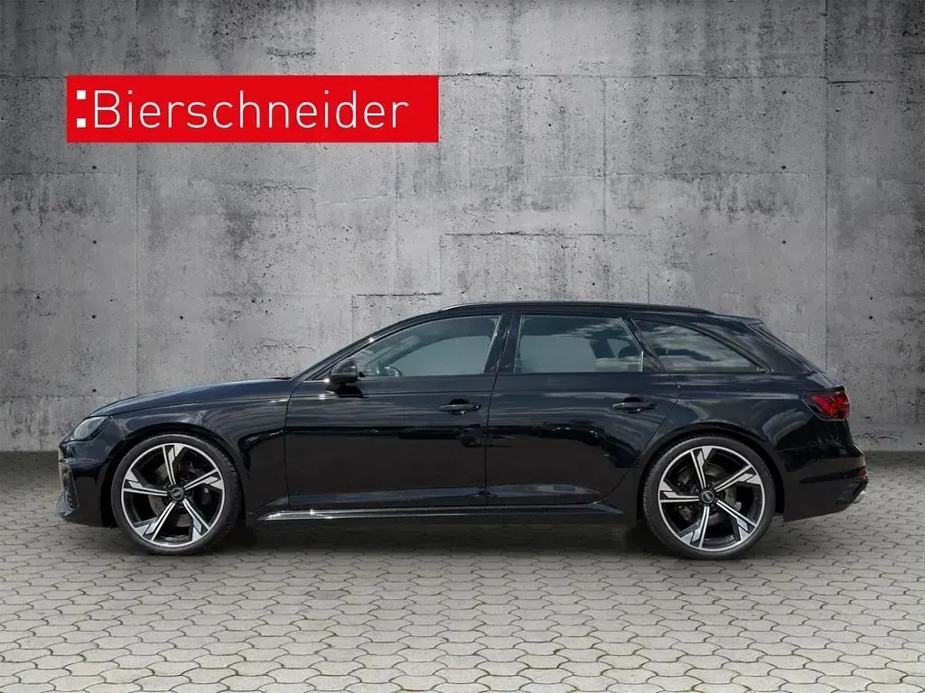 Gebraucht Audi RS4 Sport 450 PS (330 kW) 2022 Schwarz Kombi