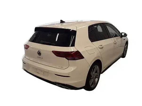 Gebraucht VW Golf VIII R-line 150 PS (110 kW) 2023 Weiss Limousine