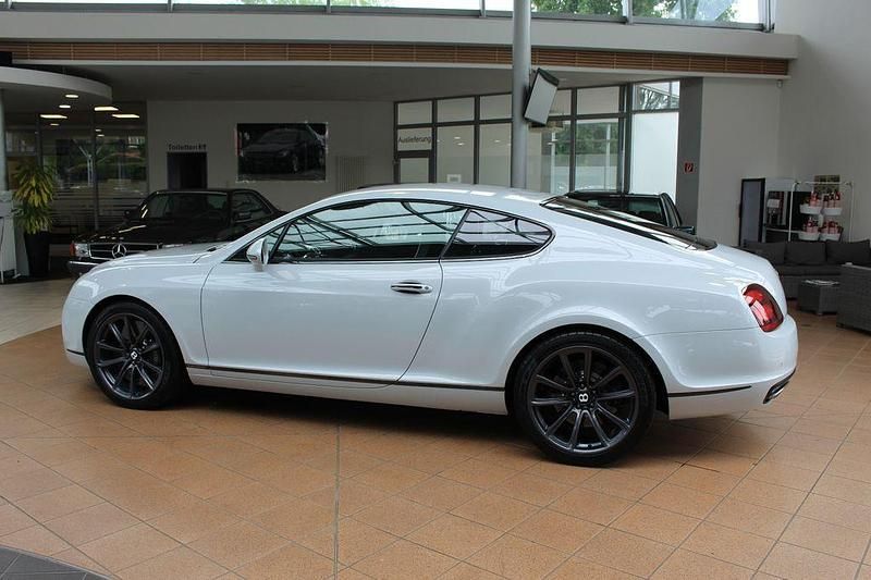 Gebraucht Bentley Continental 630 PS (463 kW) 2010 Weiß Limousine