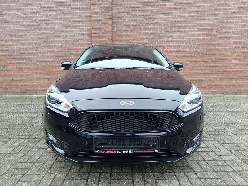 Używany Ford Focus Titanium 150 KM (110 kW) 2015 Czarny Sedan/Limuzyna