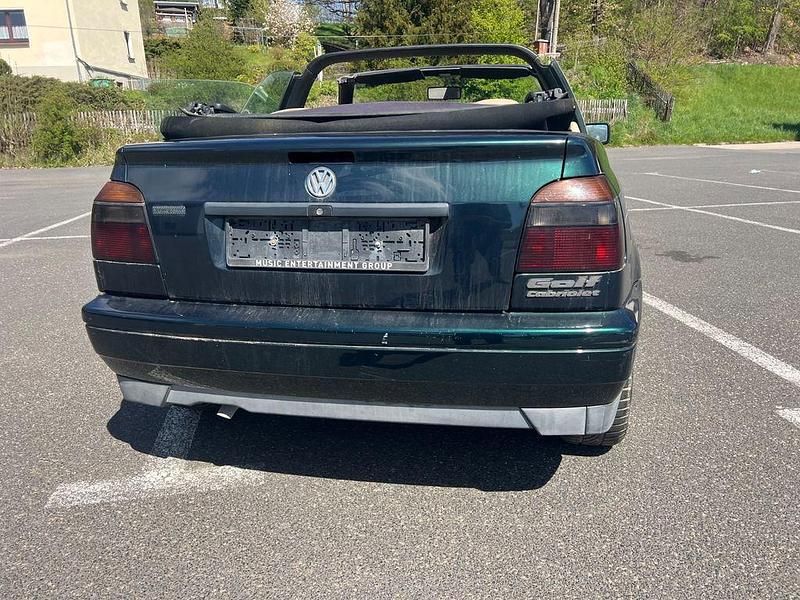 Gebraucht VW Golf Cabriolet 75 PS (55 kW) 1998 Grün Cabrio