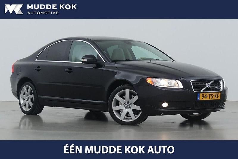 Schwarz Gebraucht 2007 Volvo S80 Summum Limousine | 16.613 € (Fairer Preis) - Bild 1/4