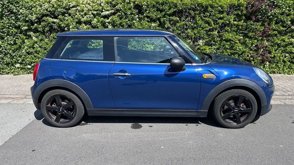 Gebraucht Mini ONE 102 PS (75 kW) 2014 Deep blue Kleinwagen