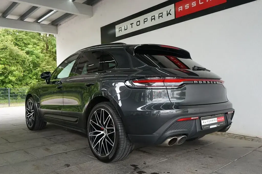 Gebraucht Porsche Macan 381 PS (280 kW) 2022 Grau SUV