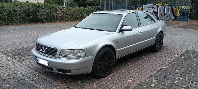Silber Gebraucht 2000 Audi A8 Limousine | 4.999 € (Guter Preis) - Bild 1/4