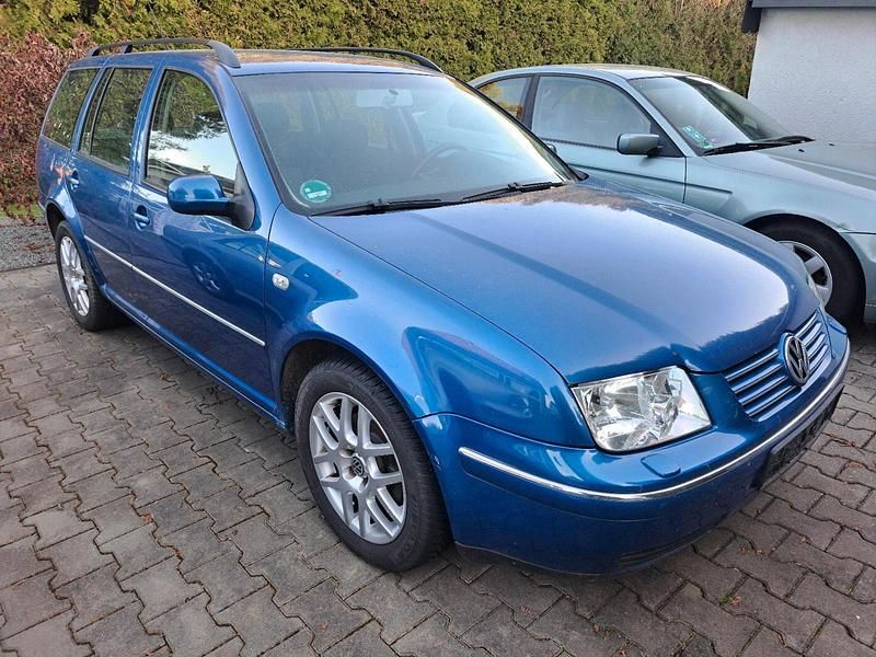 Gebraucht VW Bora 110 PS (80 kW) 2003 Blau Kombi