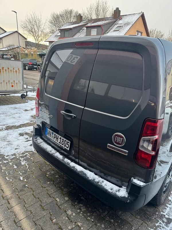 Gebraucht Fiat e-Doblò 99 kW (135 PS) 2022 Van / Kleinbus