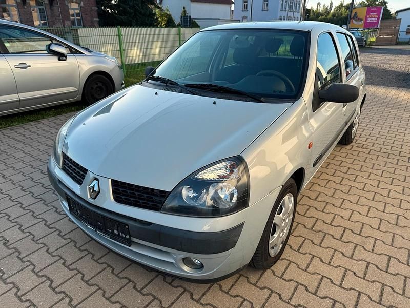 Silber Gebraucht 2003 Renault Clio II Expression Kleinwagen | 1.999 € (Etwas zu teuer) - Bild 1/4