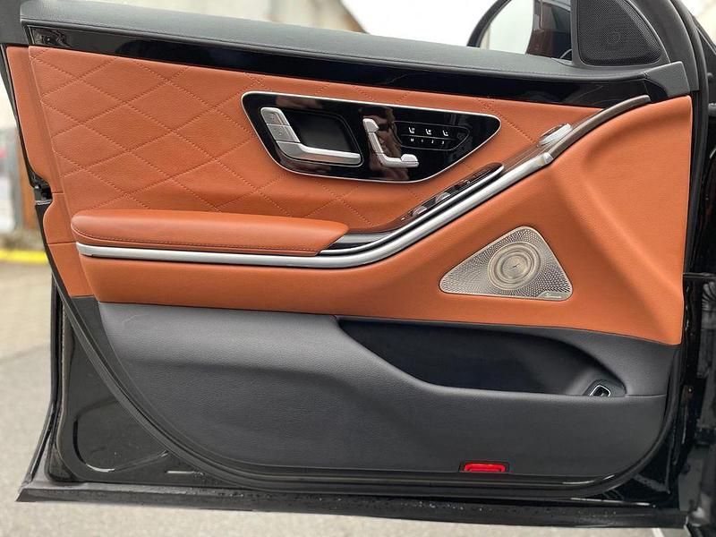 Gebraucht Mercedes S400 AMG 330 PS (242 kW) 2022 Schwarz Limousine