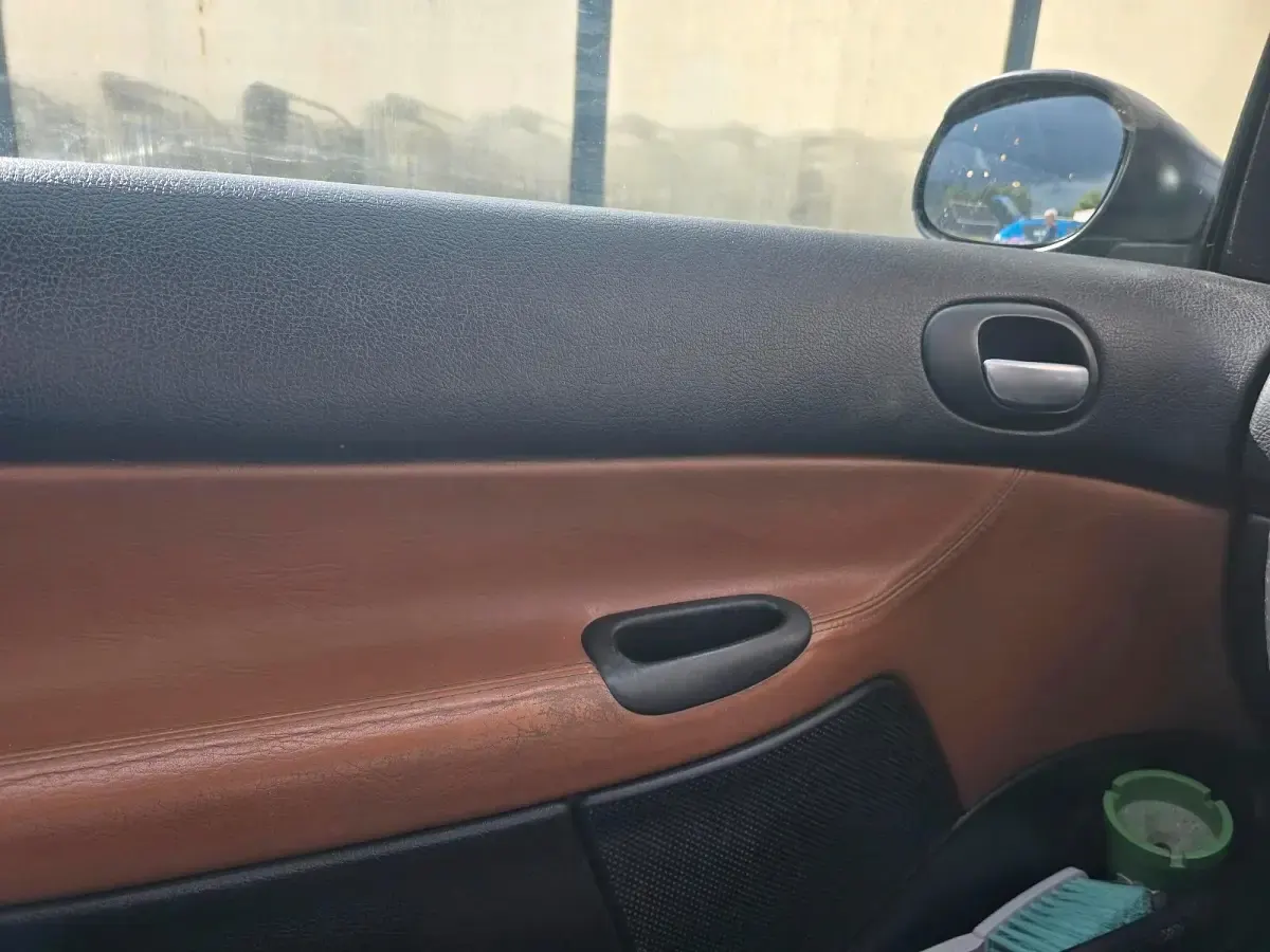 Gebraucht Peugeot 206 CC 90 PS (66 kW) 2004 Grün Cabrio