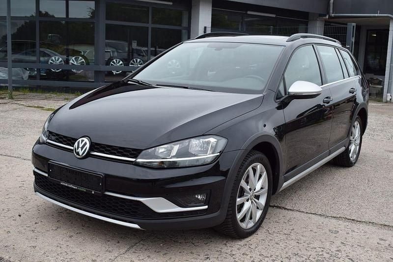Schwarz Gebraucht 2017 VW Golf Alltrack Kombi | 17.999 € (Superpreis) - Bild 1/4
