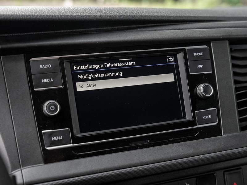 Gebraucht VW T6.1 110 PS (80 kW) 2024 Weiß Van