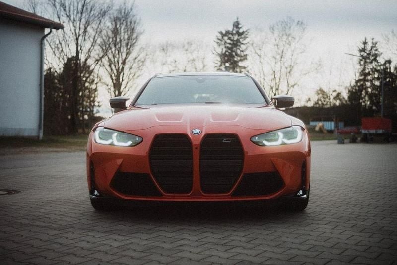 Używany BMW M3 Performance 510 KM (375 kW) 2023 Czerwony Kombi