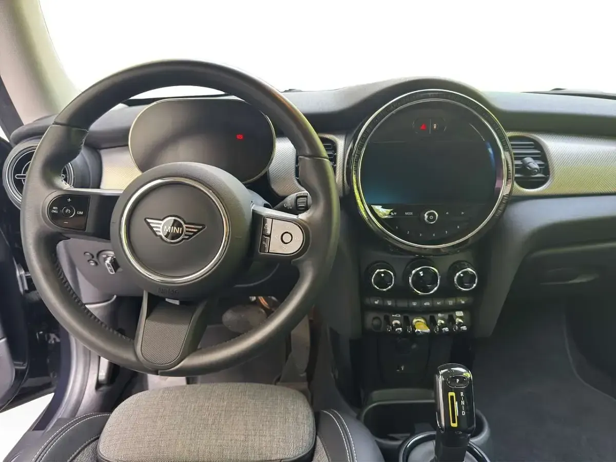 Brugt Mini Cooper SE 135 kW (184 HK) 2023 Sort Hatchback