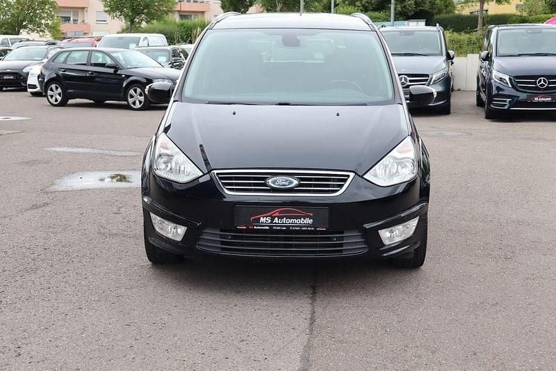 Second-hand Ford Galaxy 160 CP (117 kW) 2014 Negru Monovolum