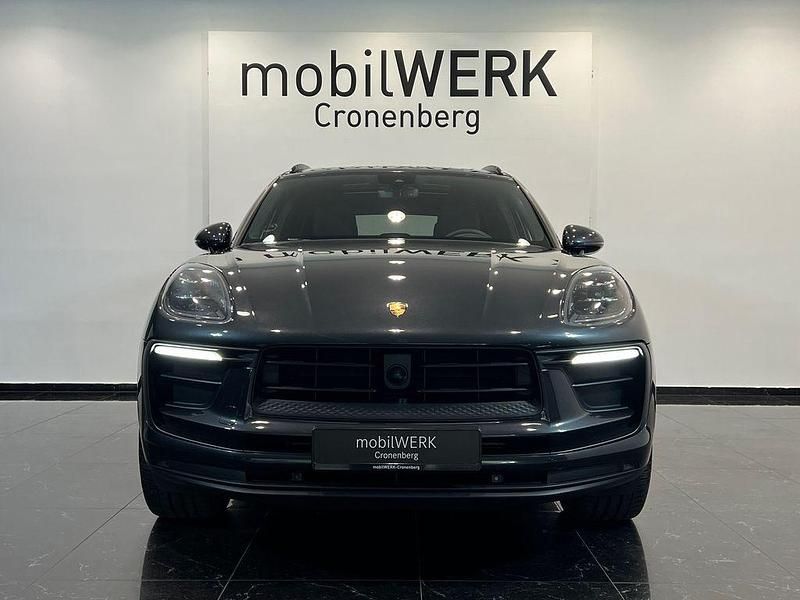 Gebraucht Porsche Macan 265 PS (194 kW) 2021 Grau SUV