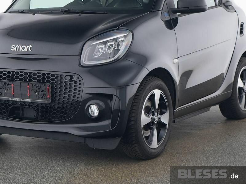 Gebraucht Smart ForTwo Coupé Exclusive 60 kW (82 PS) 2024 Bodypanels in black Kleinwagen