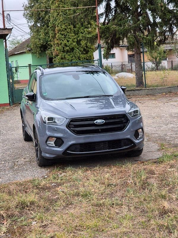 Gebraucht Ford Kuga ST-Line 230 PS (169 kW) 2019 Grau SUV