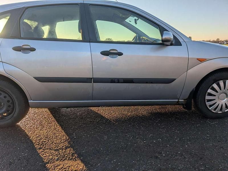 Gebraucht Ford Focus Viva 116 PS (85 kW) 2004 Limousine