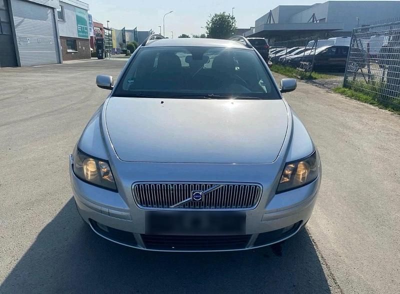 Gebraucht Volvo V50 136 PS (100 kW) 2005 Silber Kombi