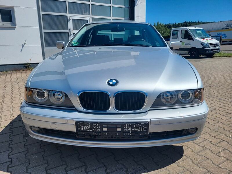 Gebraucht BMW 520 Exclusive 170 PS (125 kW) 2002 Silber Limousine