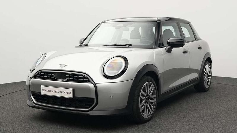 Grau Gebraucht 2024 Mini Cooper Classic Kleinwagen | 27.564 € (Fairer Preis) - Bild 1/4