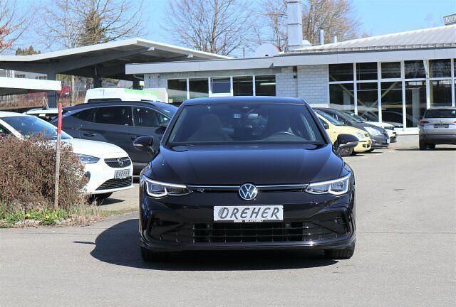 Gebraucht VW Golf VII R-line 150 PS (110 kW) 2022 Schwarz Kleinwagen