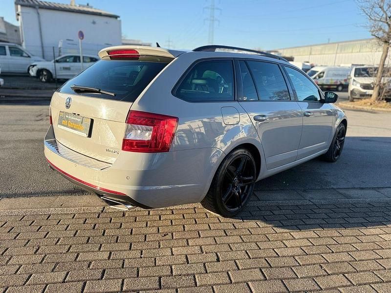 Gebraucht Skoda Octavia RS 184 PS (135 kW) 2016 Grau Kleinwagen