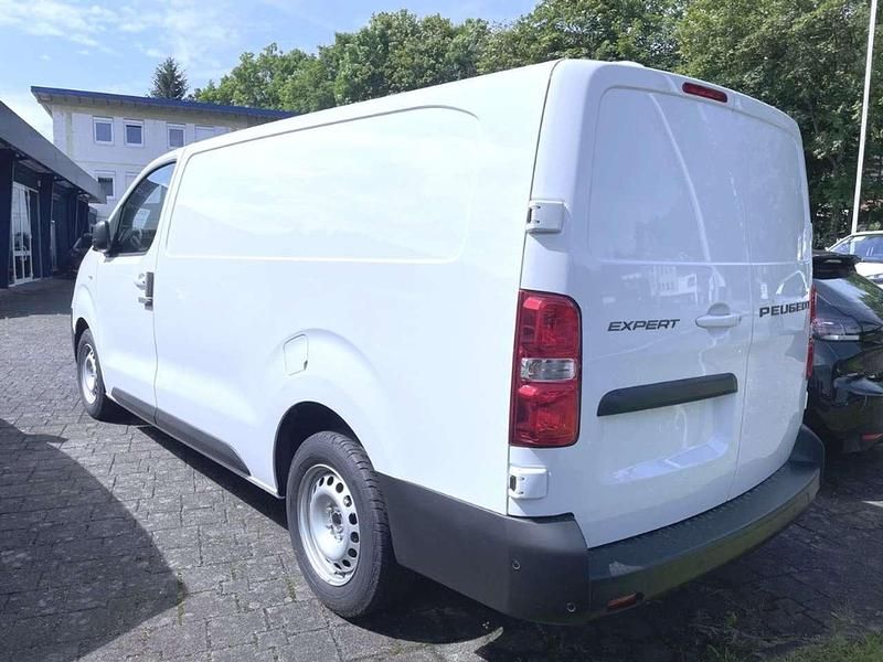 Gebraucht Peugeot Expert 144 PS (105 kW) 2024 Lackierung weiss icy/typ aussenverkleidung spiegel flach standard Van