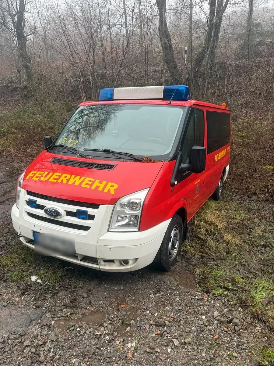 Gebraucht Ford Transit Tourneo 125 PS (91 kW) 2007 Rot Van / Kleinbus