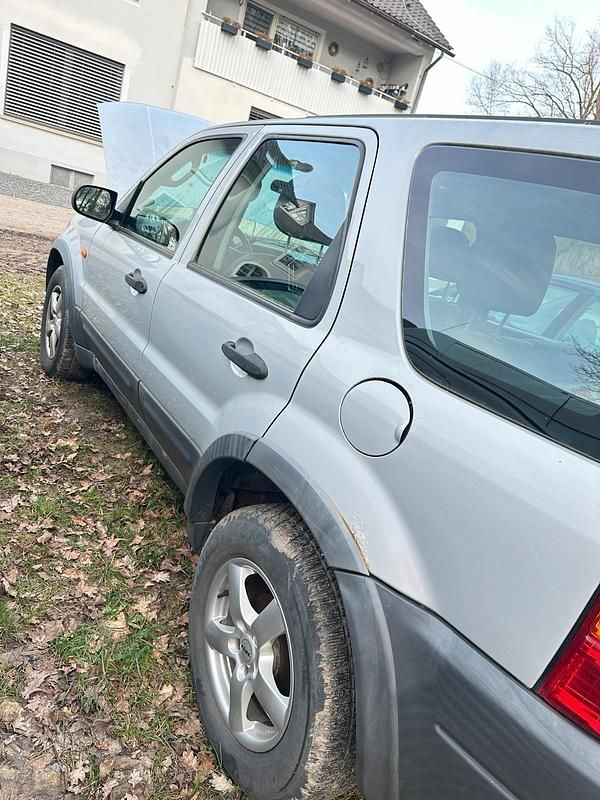Gebraucht Ford Maverick 197 PS (144 kW) 2003 Silber SUV