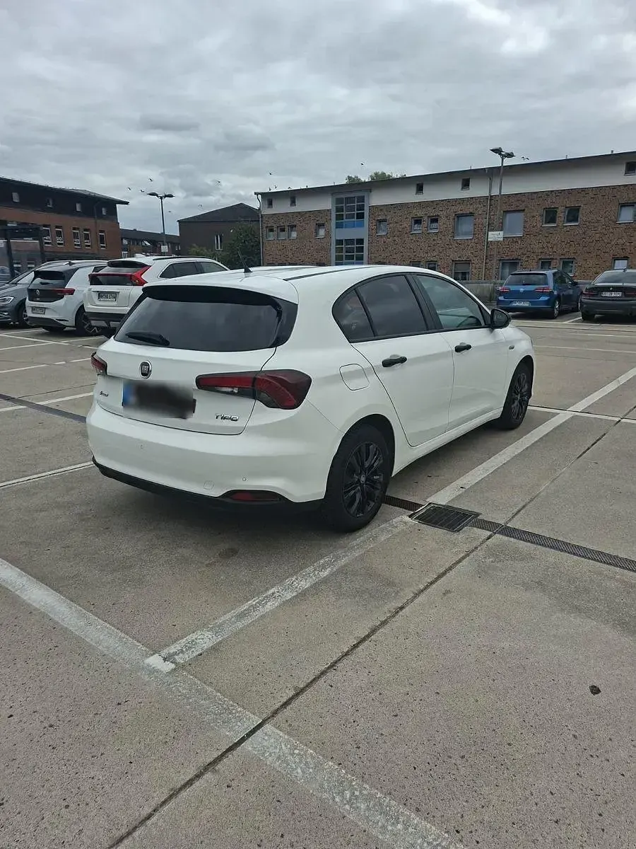 Gebraucht Fiat Tipo Street 95 PS (69 kW) 2019 Weiß Kombi