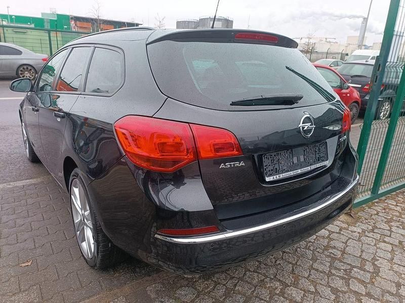 Gebraucht Opel Astra Energy 140 PS (102 kW) 2014 Kombi
