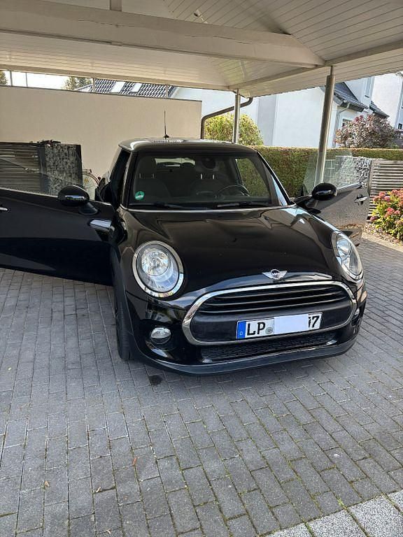 Schwarz Gebraucht 2017 Mini ONE Kleinwagen | 10.400 € (Guter Preis) - Bild 1/4
